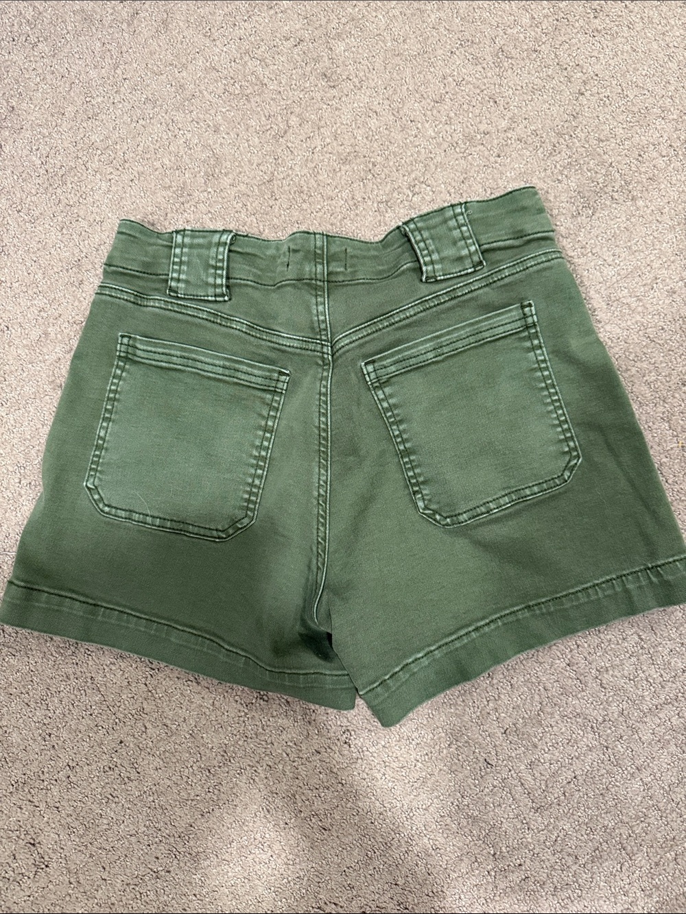 Kut from the Kloth Olive Green Jane High-Rise Utility Shorts - Picture 5 of 7